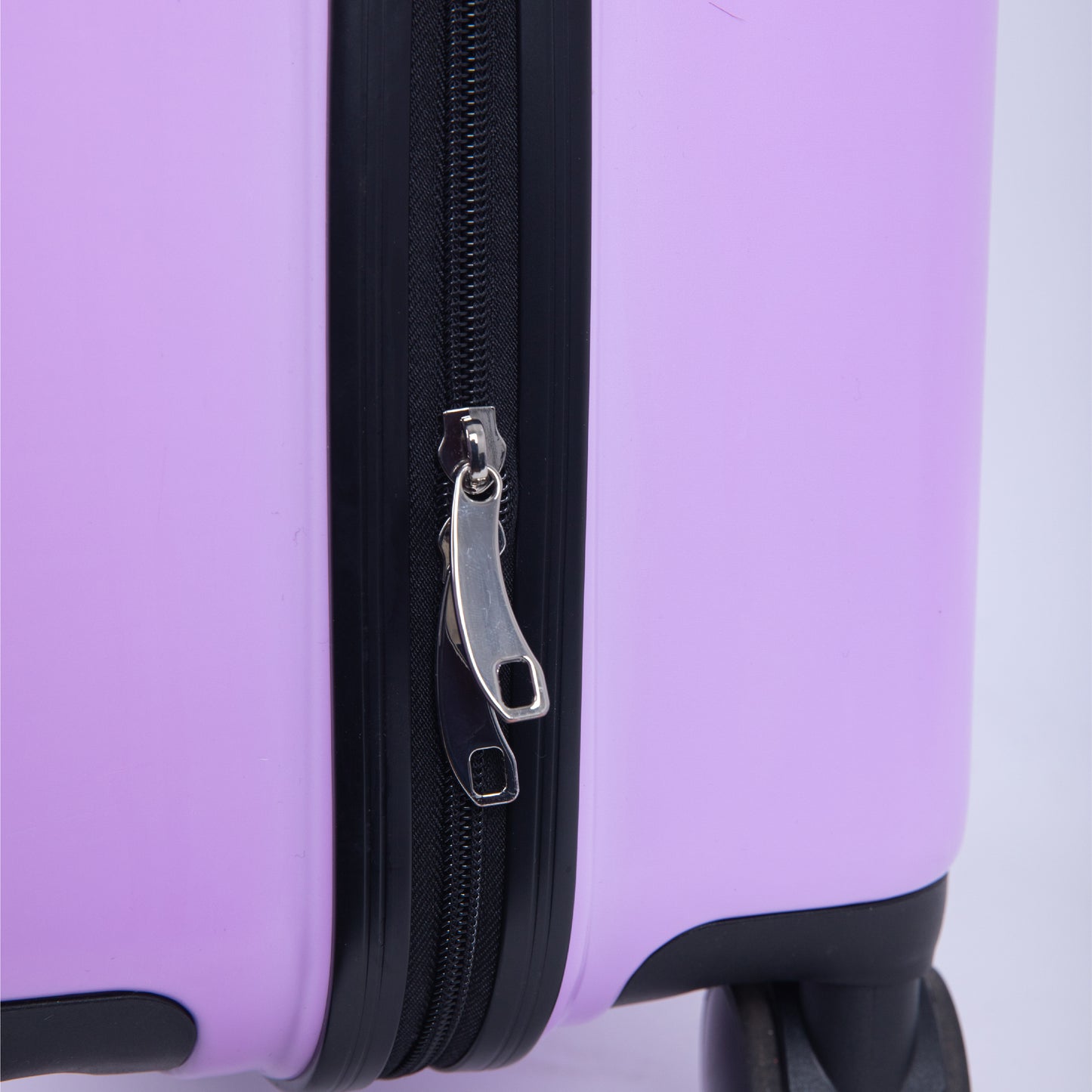 Wonder Girl Sit - On Luggage/Purple